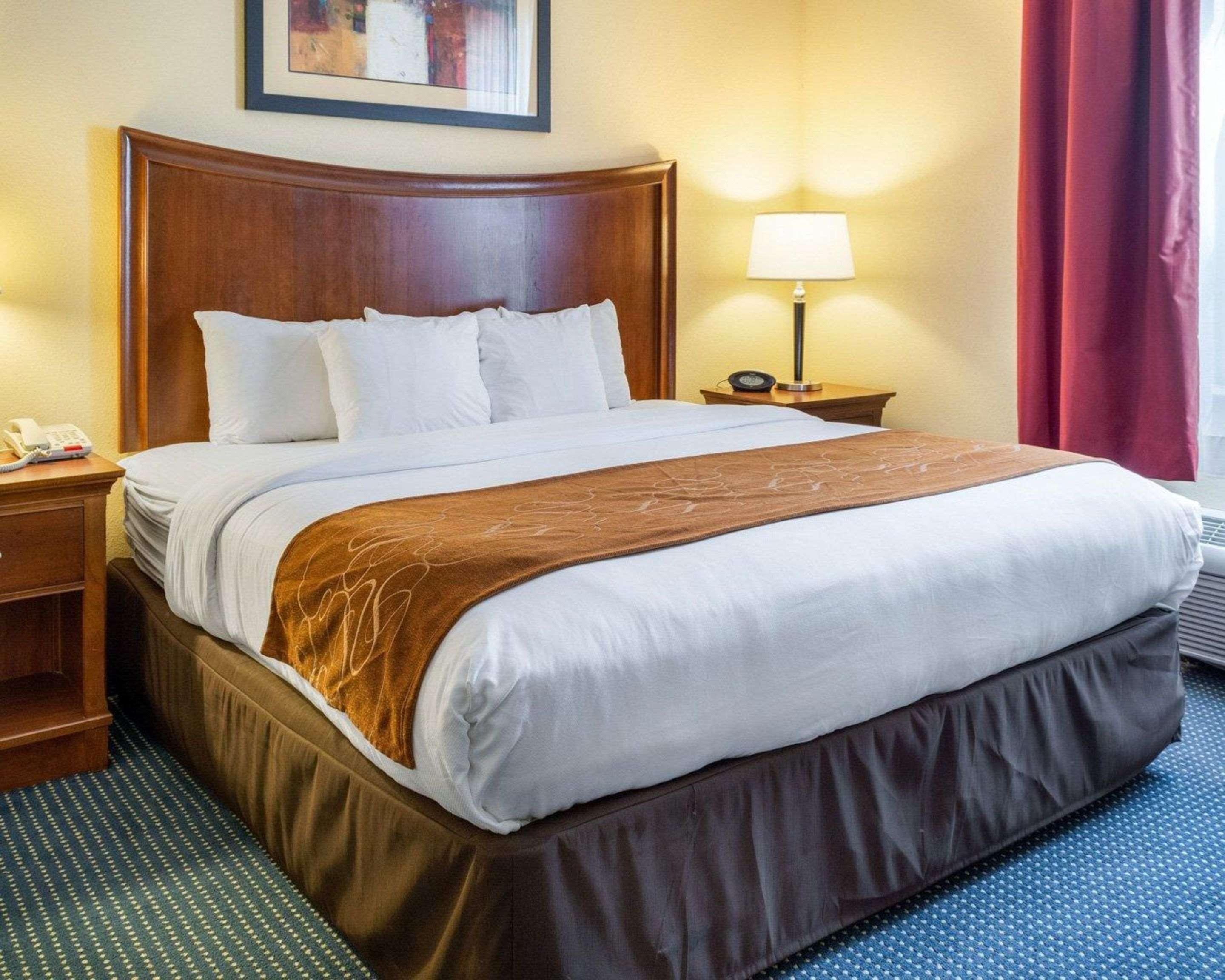 Comfort Suites Newport News Airport Extérieur photo