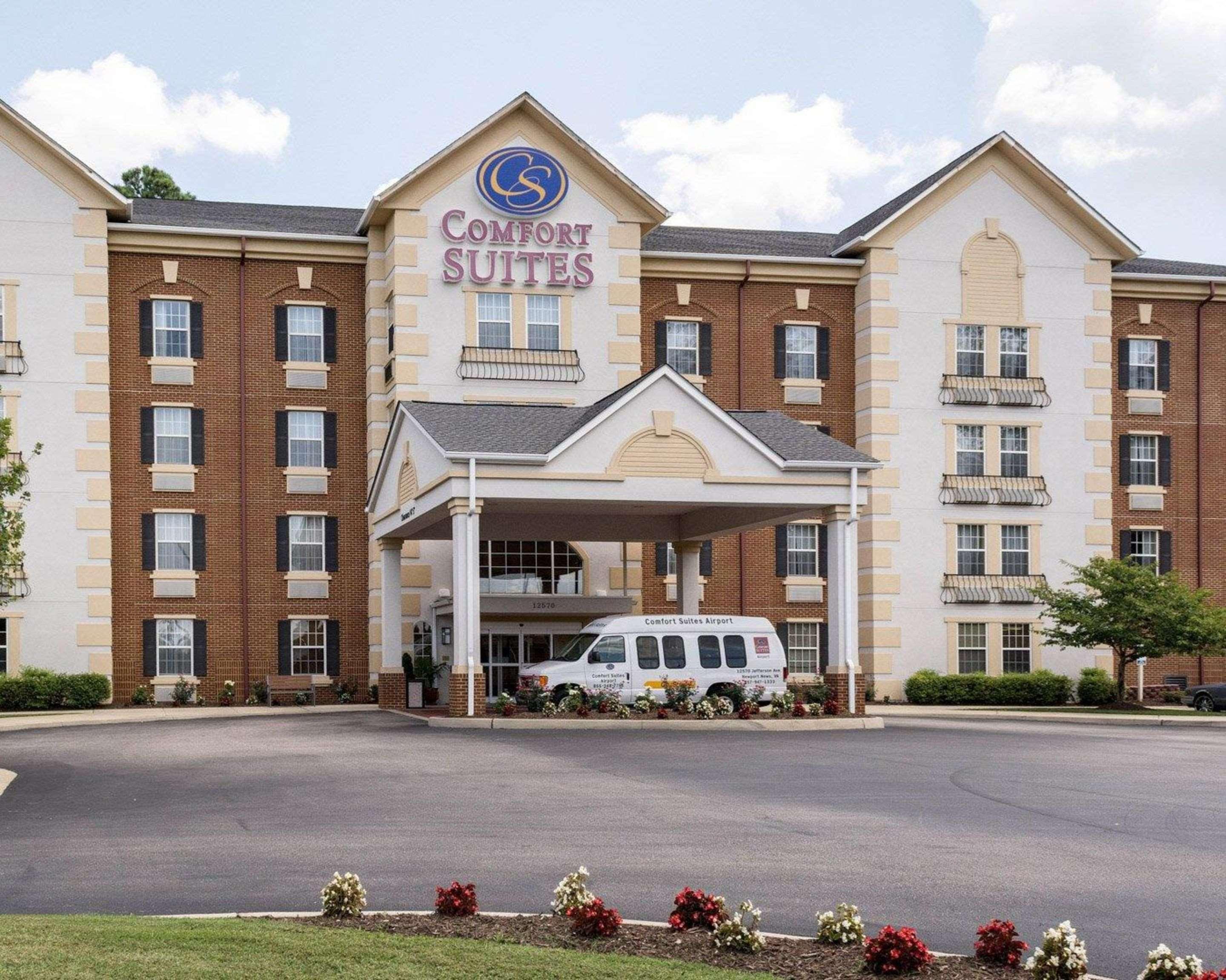 Comfort Suites Newport News Airport Extérieur photo