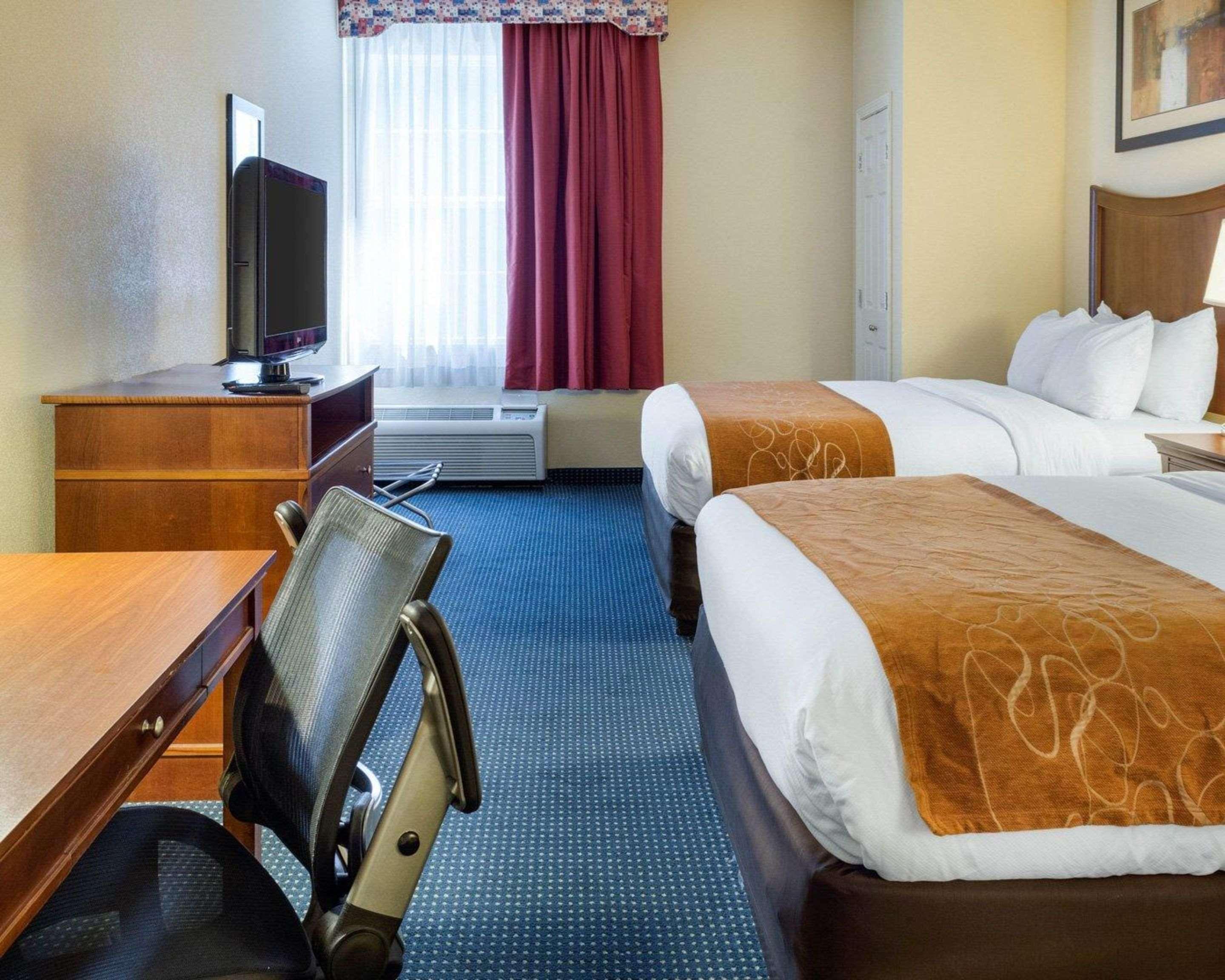 Comfort Suites Newport News Airport Extérieur photo