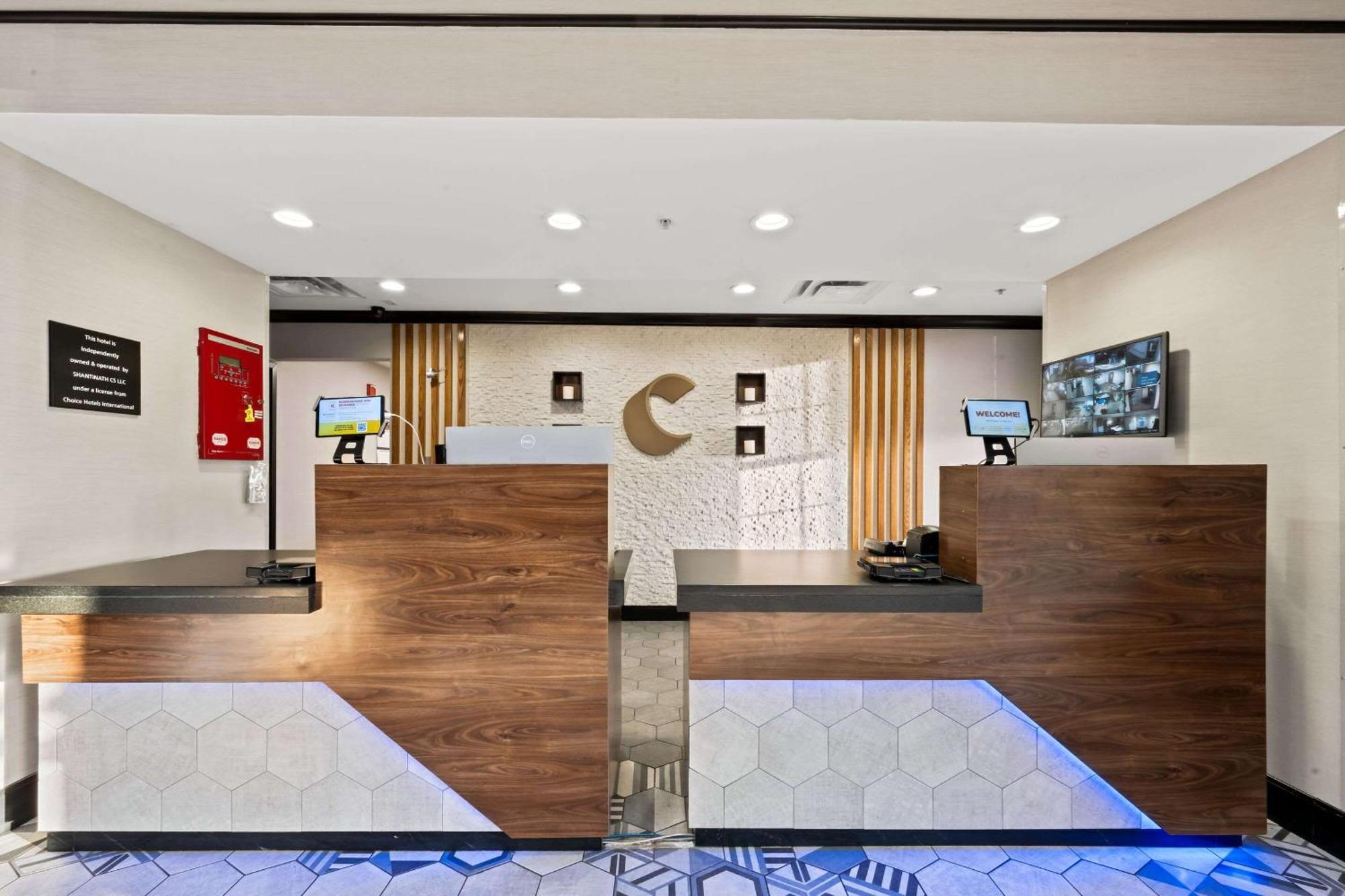Comfort Suites Newport News Airport Extérieur photo